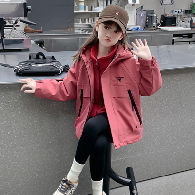 女童外套2025新款秋冬款儿童网红洋气时髦夹棉加厚冲锋衣女孩冬装