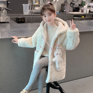女童外套2026新款秋冬款儿童洋气时髦长款夹棉加厚女孩冬装毛毛衣