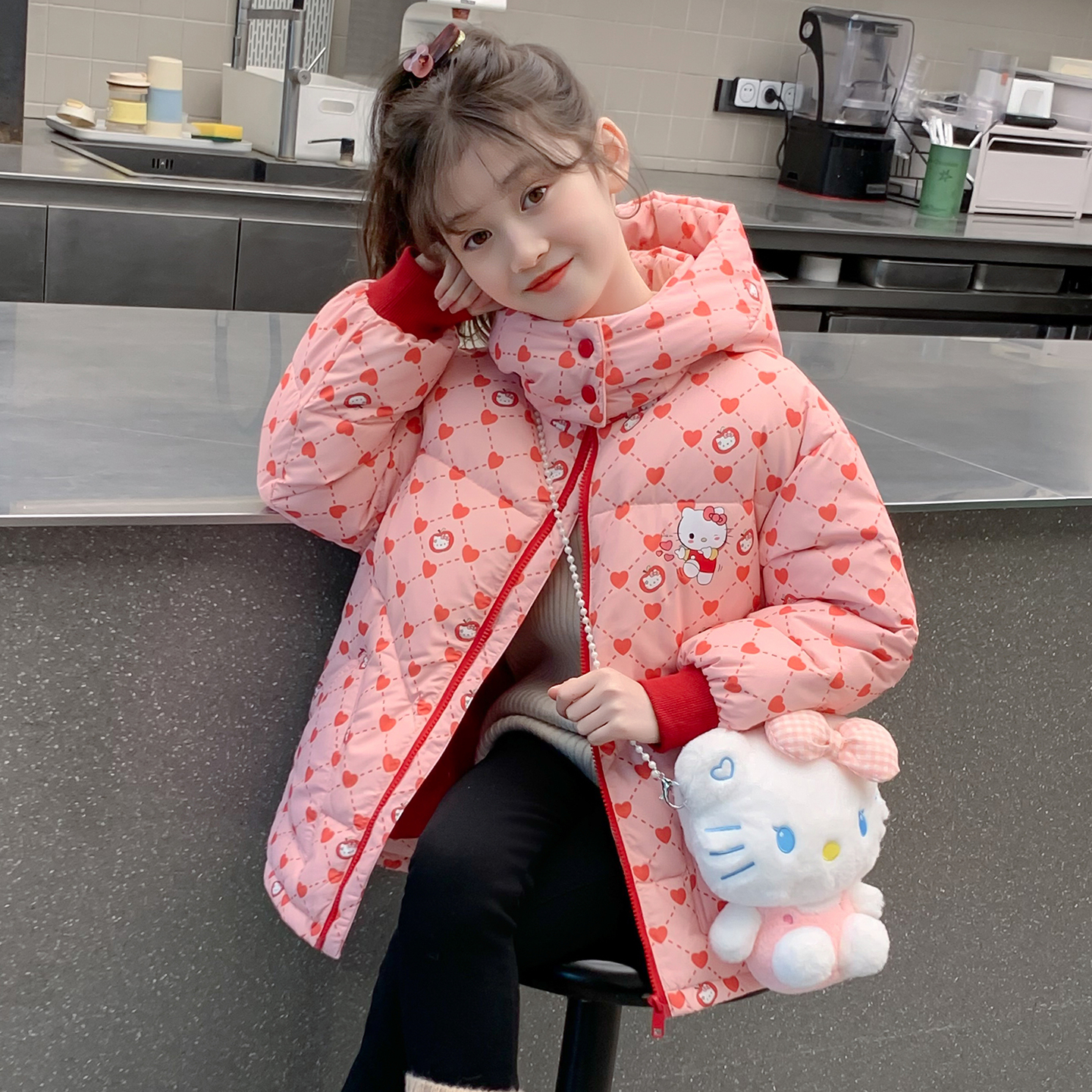 女童棉服冬装2025新款儿童网红洋气加厚羽绒棉袄女孩冬季爆款外套