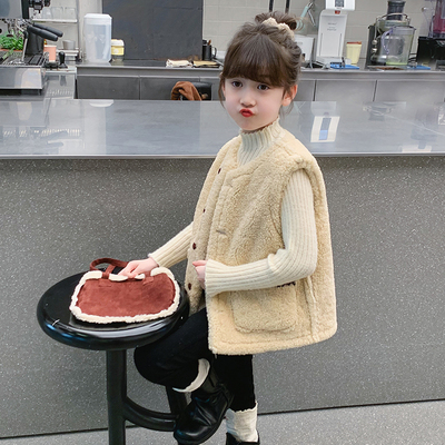 洋气秋冬时尚马甲女童