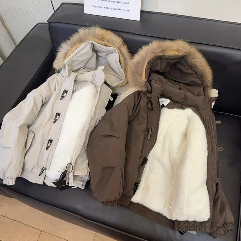 女童外套冬装2025新款洋气儿童加绒加厚连帽毛毛衣小女孩冬季上衣