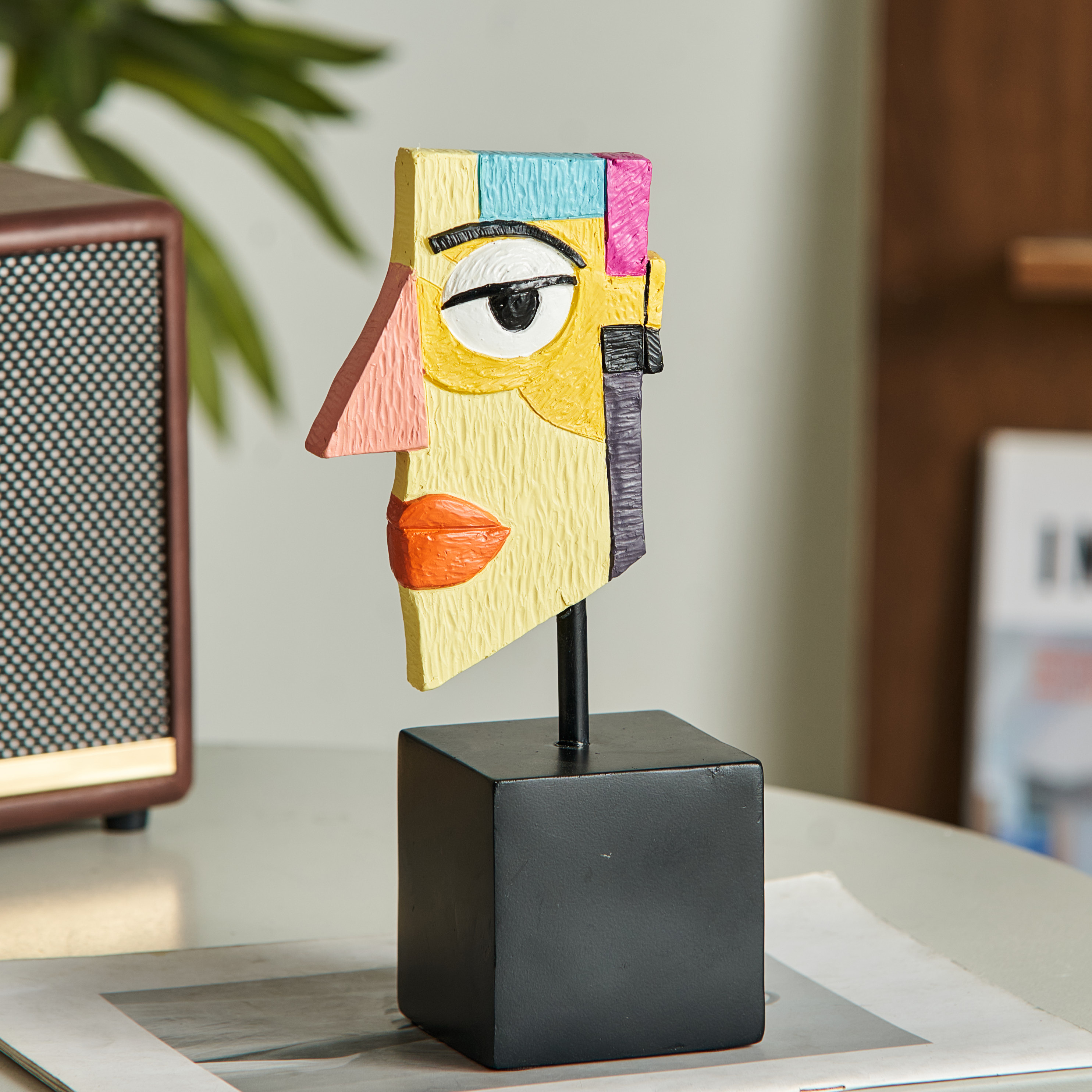 创意抽象人物头像树脂摆件工业风彩色几何造型桌面装饰品