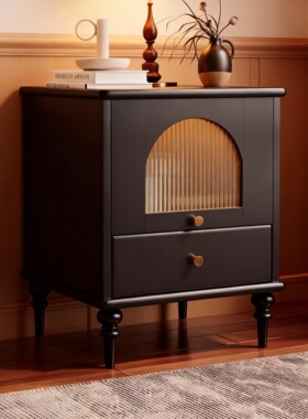 复古法式实木床头柜收纳摆件