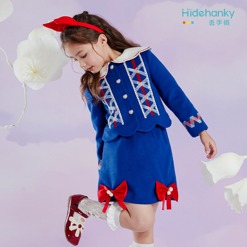丢手绢学院风两件套秋冬甜美可爱
