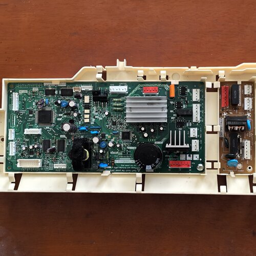 适用于东芝变频冰箱BCD-358WTC主板GK7VW80410-B控制板G0PMW11310