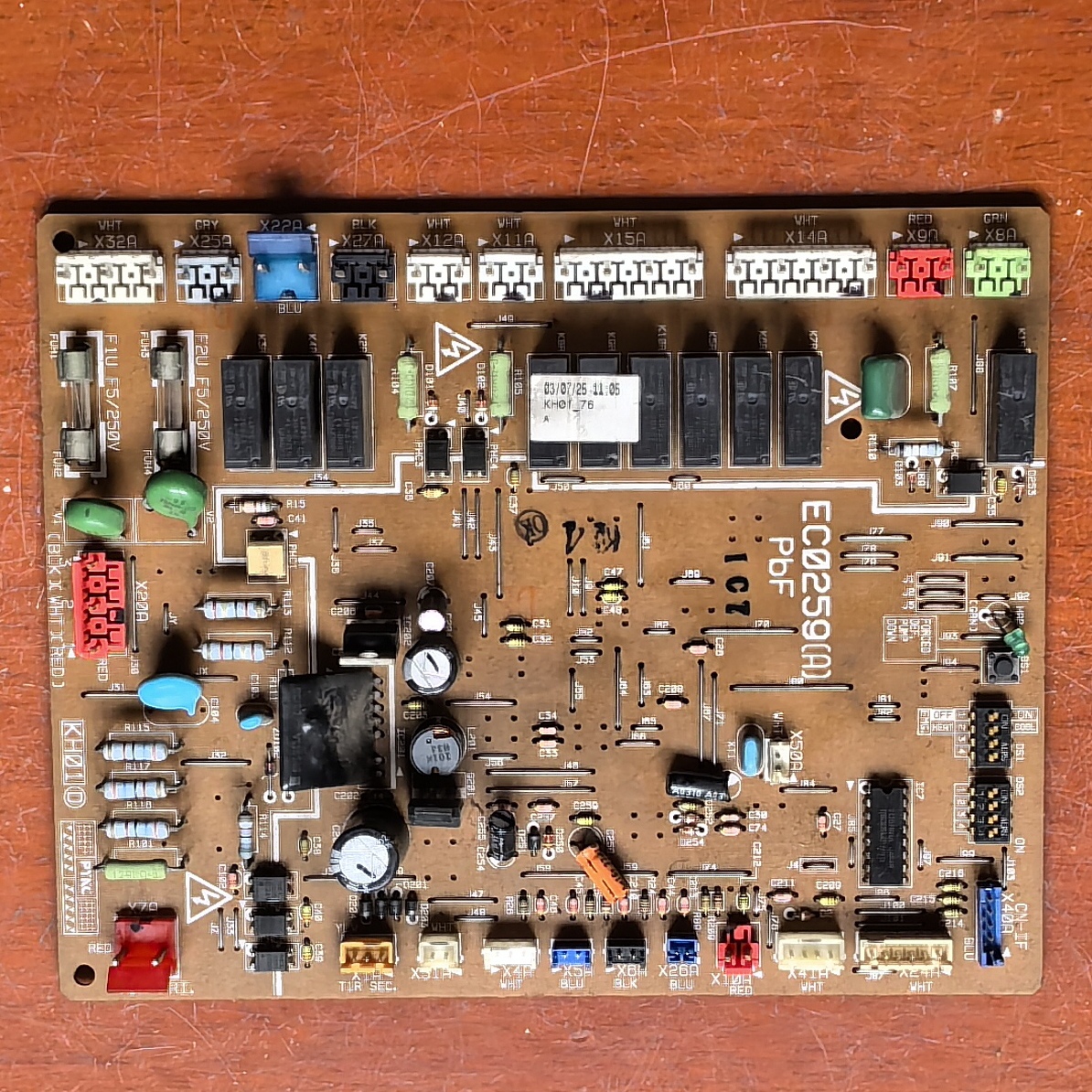 大金空调电脑板 EC0259C RY125LMY1L 2P099928-3Y125 EC0258