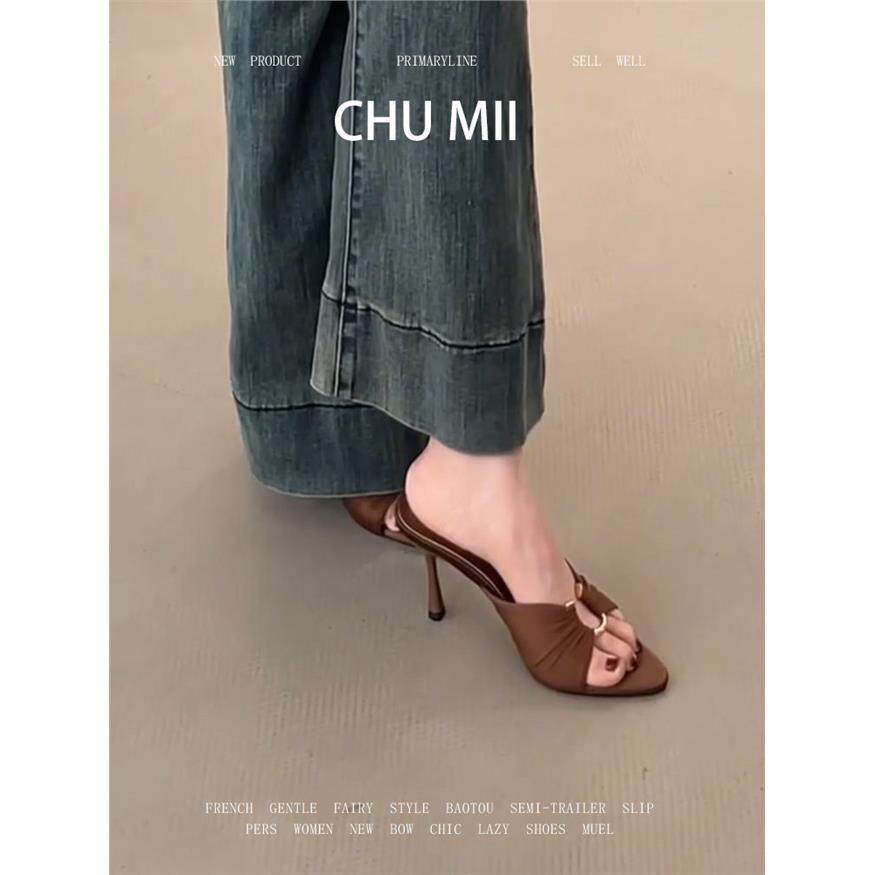 羊皮版~尖头金属扣褶皱高跟鞋女轻熟风细跟一字拖鞋露趾性感凉鞋