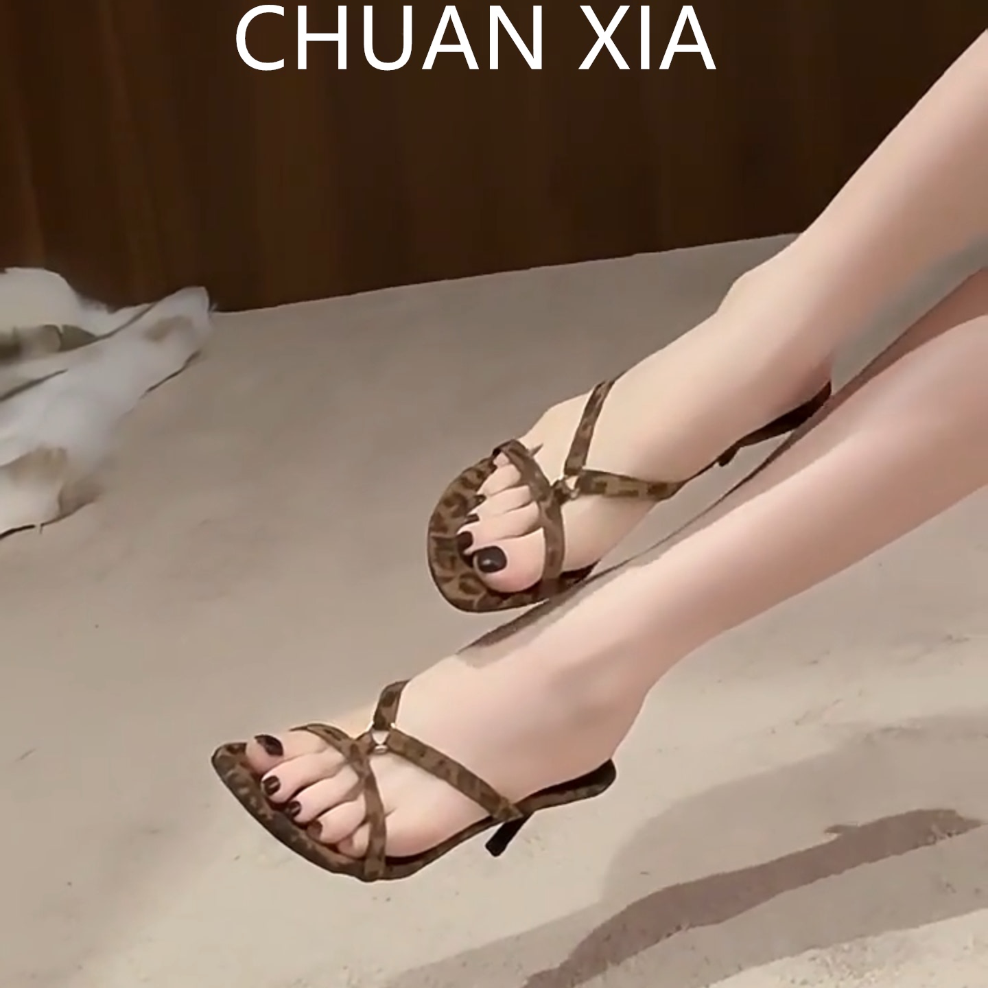 羊皮版~时髦辣妹高跟凉拖