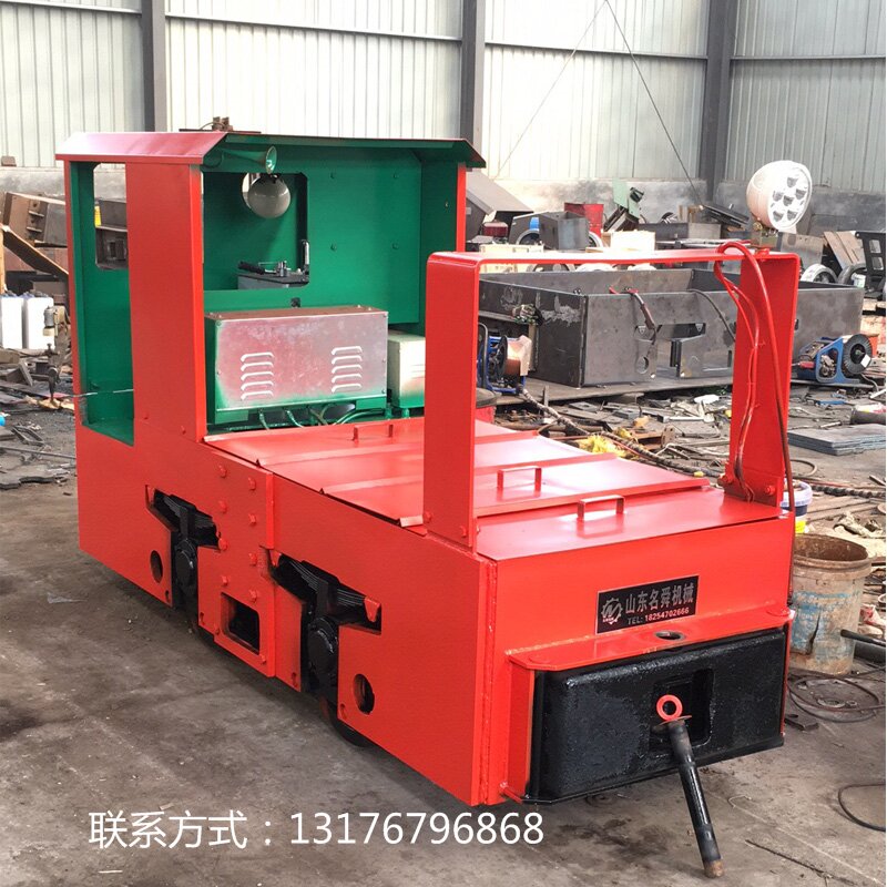 煤矿井下防爆变频牵引车