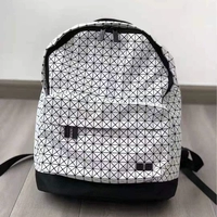 Белый, маленький, качественный