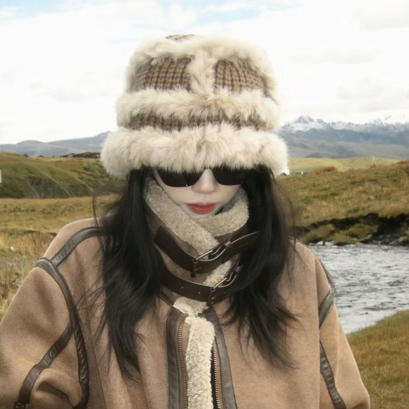 显脸小兔毛渔夫帽女秋冬大头围