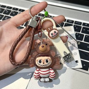 卡通指甲钳钥匙扣剪指甲刀可爱挖耳勺套装挂饰2025新款女生可爱型