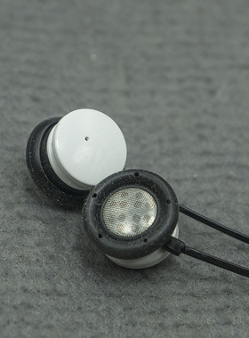 库存出口日本自动伸缩盒睡眠耳塞式高解析asmr耳机关联潜39 k314p