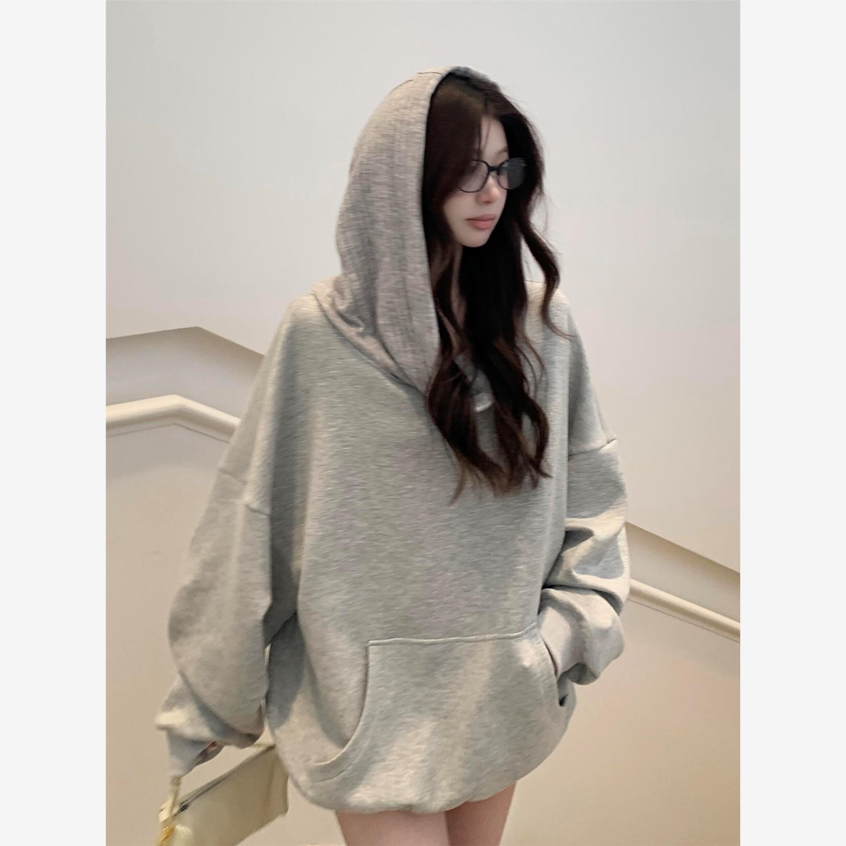 慵懒风连帽长袖卫衣女款早秋超好看单穿宽松显瘦一字肩设计感上衣