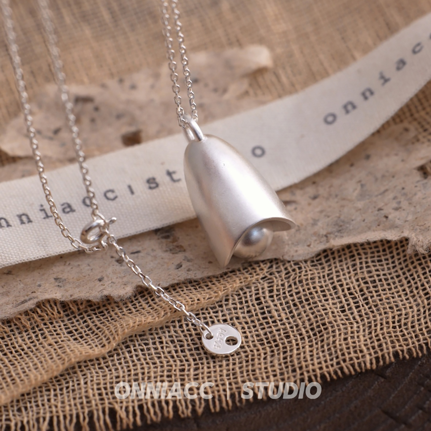 铃铛风铃哑光磨砂吊坠项链纯银