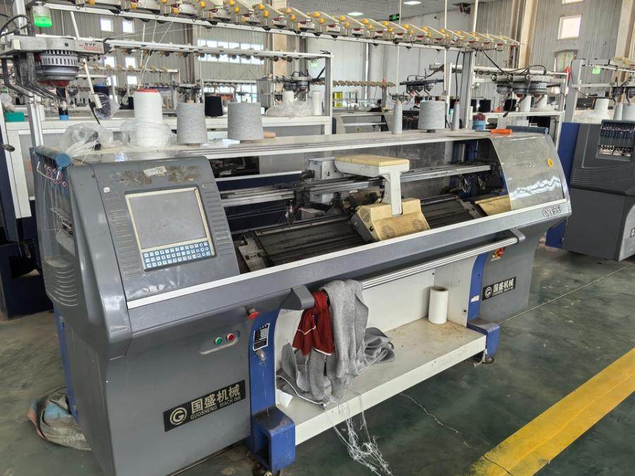 1月10日和田地区某公司名下的品牌为常熟市国盛针织的GSJX-6-52-12G电脑横机1台网络拍卖公告