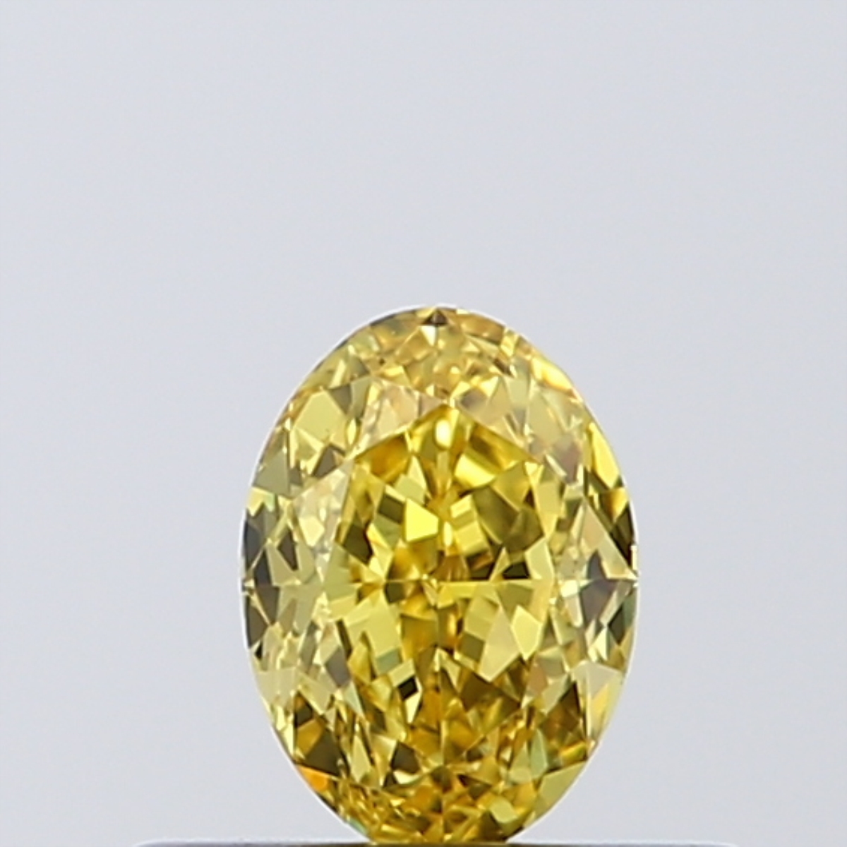 CYJ宝饰彩钻无荧光GIA证书椭圆形