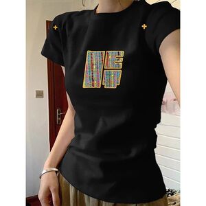 美式黑色正肩短袖t恤女夏季设计感小众修身显瘦辣妹短款紧身上衣