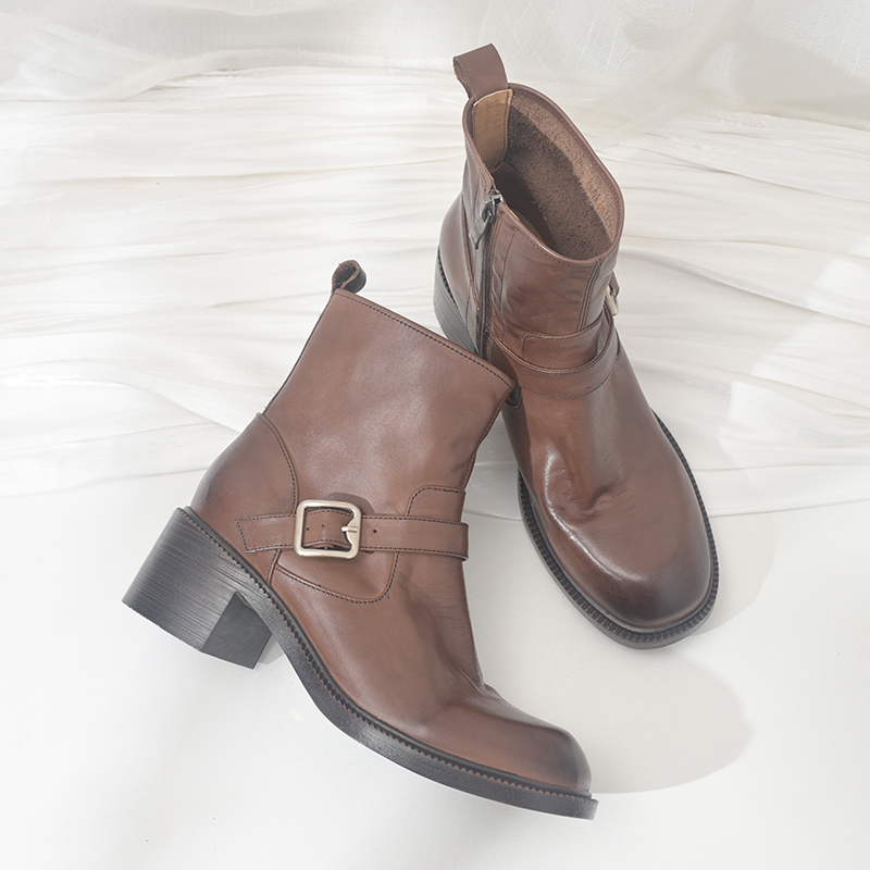 步享复古头层牛皮马丁靴女软底