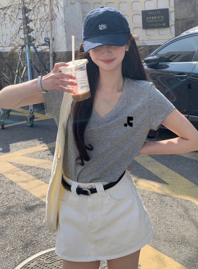 【韩国购】Restandretion韩系V领花灰色短袖T恤女夏宽松正肩上衣