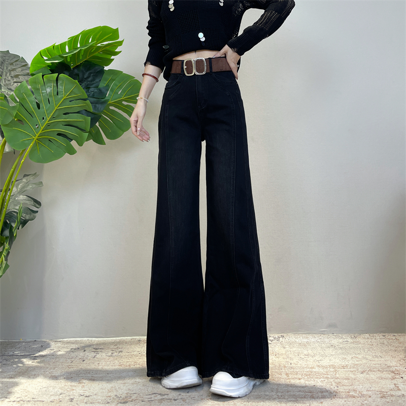 迪否秋季设计感阔腿牛仔裤女款新款不贴腿梨形显瘦垂感直筒拖地裤