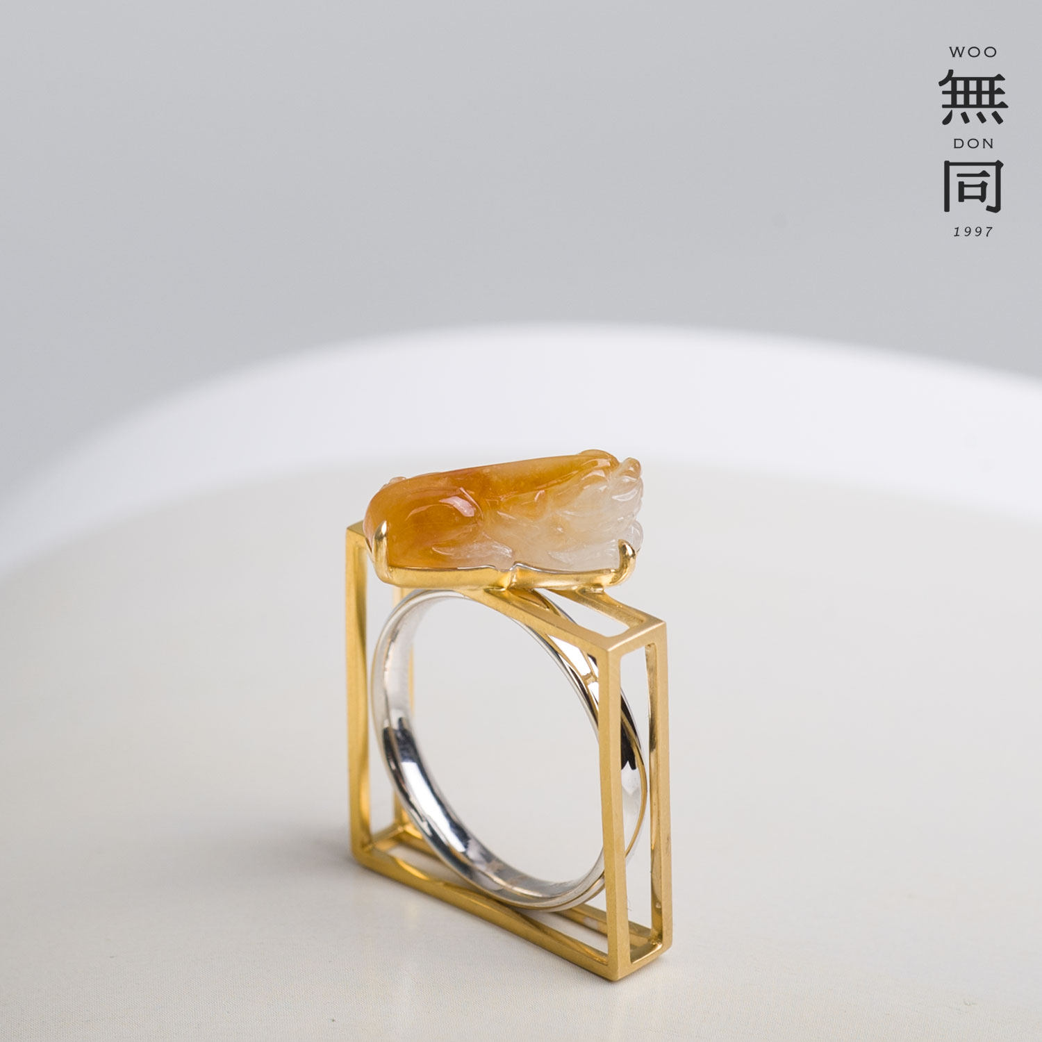 无同丨售完欣赏 貔貅黄翡圆月门K金立体方戒