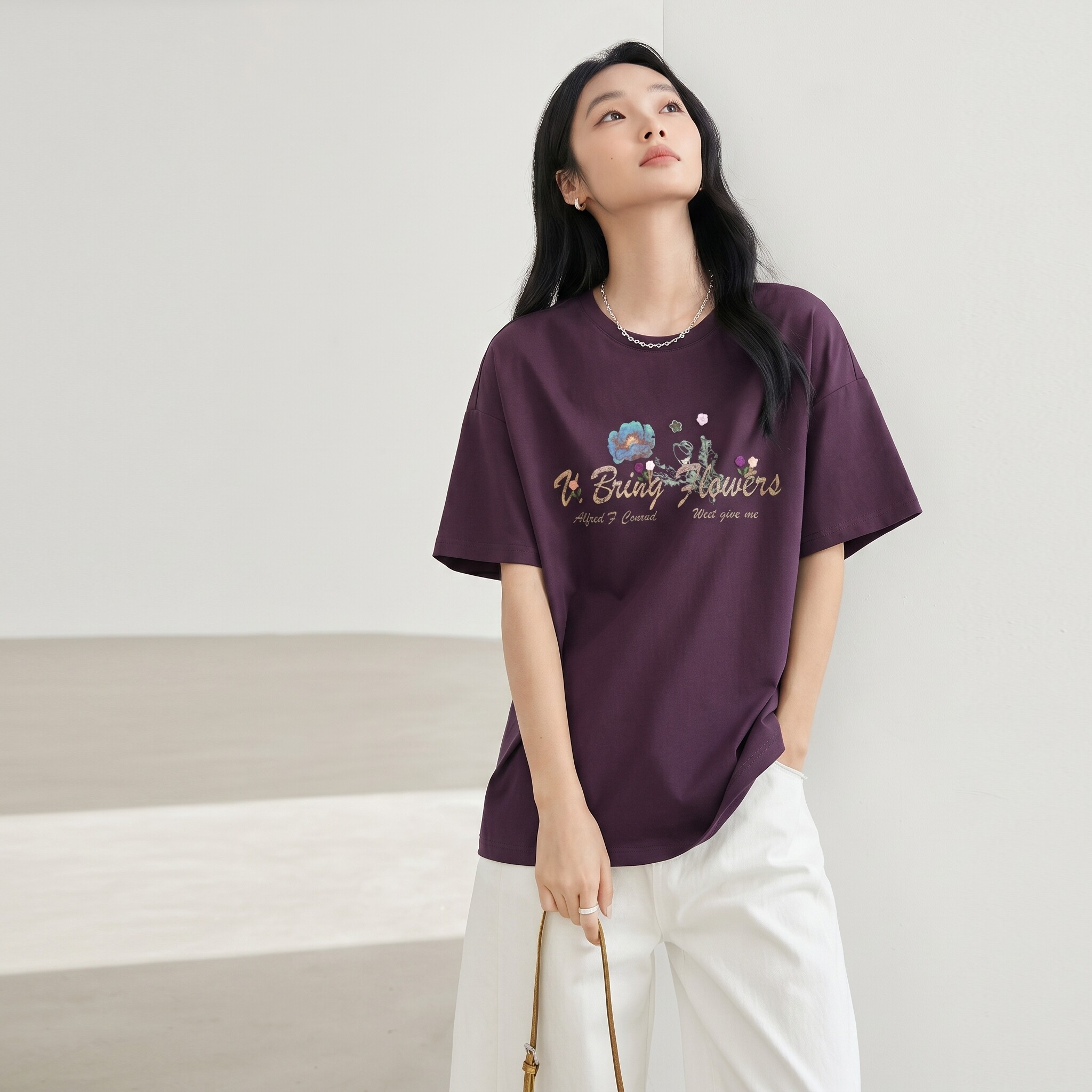 芭依璐2026夏季新款T恤女时尚复古显瘦纯棉绣花休闲套头短袖上衣