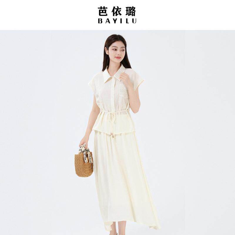 法式翻领小飞袖衬衫刺绣时尚套装