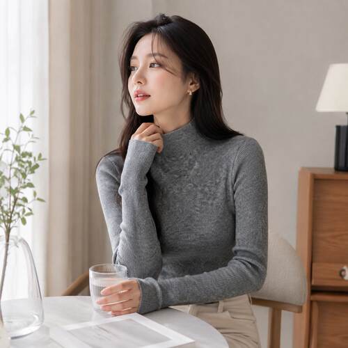 芭依璐秋季半高领修身打底毛衣女
