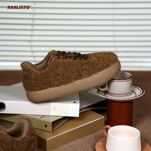 Kaalixto云朵毛绒鞋咖啡色情侣低帮增高星星鞋百搭秋冬加绒保暖