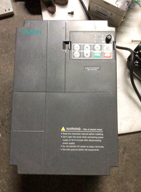 伟创变频器AC60一T3一011G/015P、380V11K