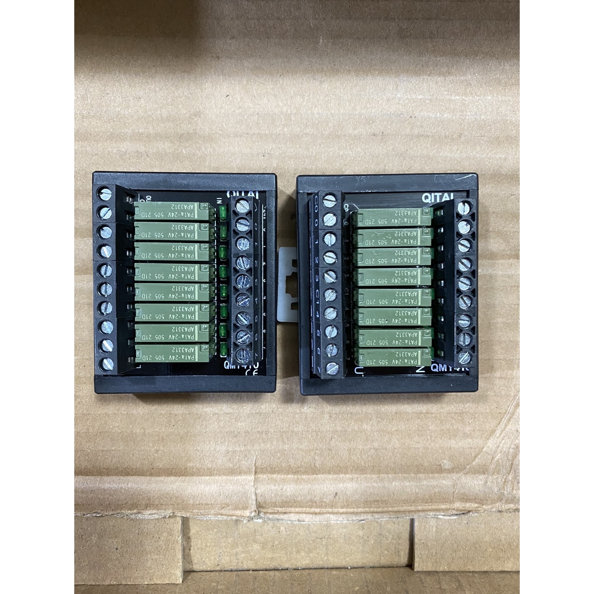 QITAI 8位继电器模组 24v 5A 现货60个 35元
