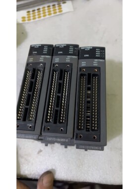 qd77ms4、拆机.两片接线端子腐蚀严重.板子成色马马