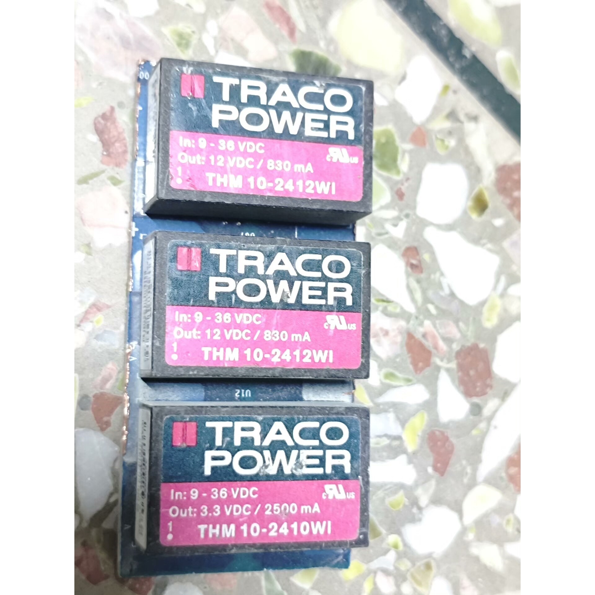 THM10-2412WI.THM10-2410WI