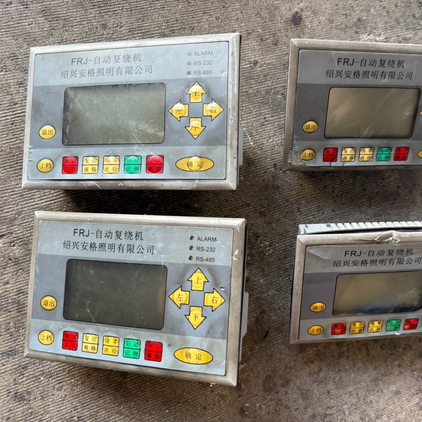 台达TP04G-AS2中达电器拆机件,成色实物图,灰尘未擦,