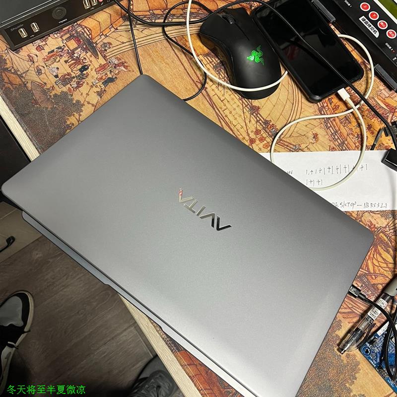 香港品牌AVITA艾飞达AMD14寸笔记本,配置为A9-94