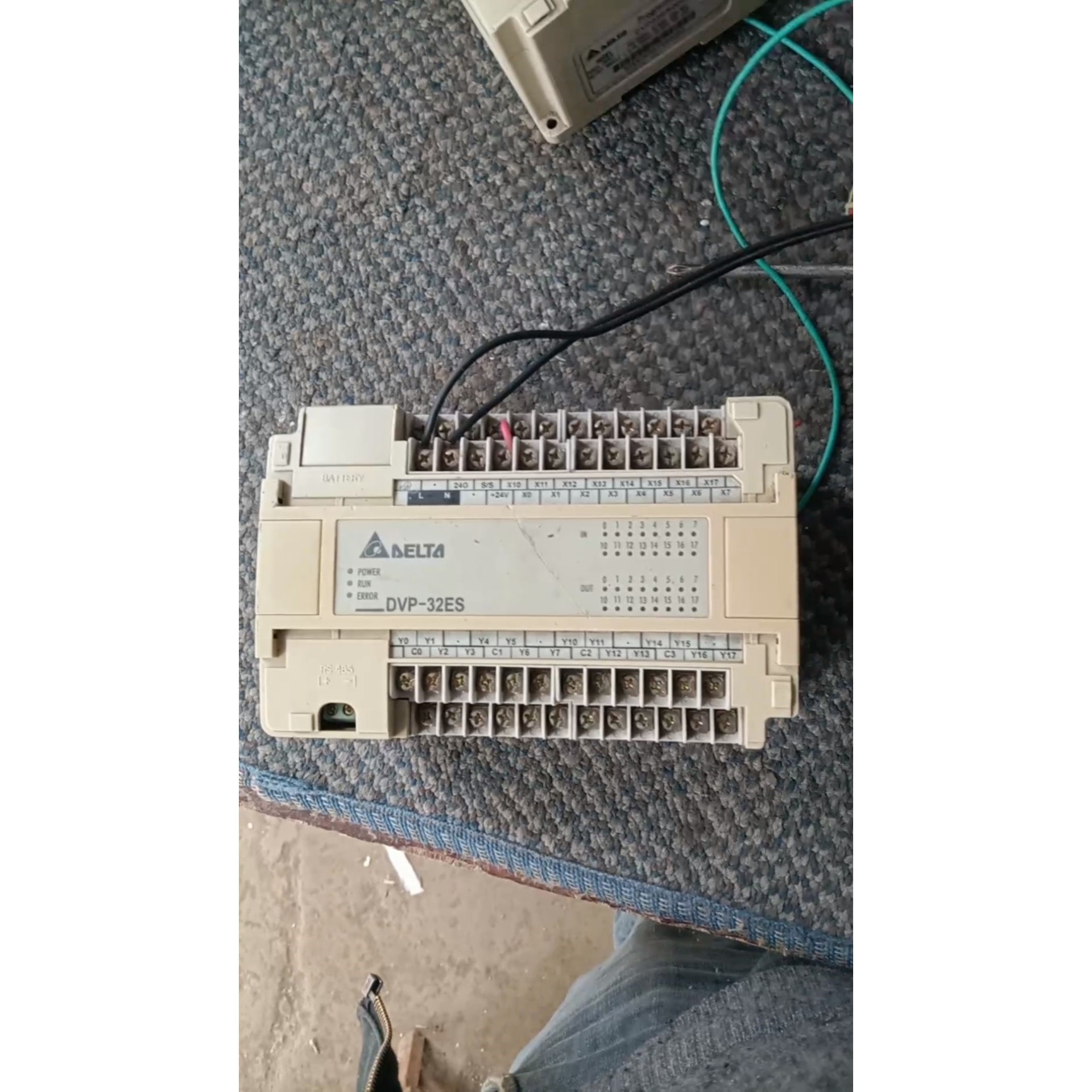 台达PLC,DⅤP32ES00R,通电见视频,其它功能不知好