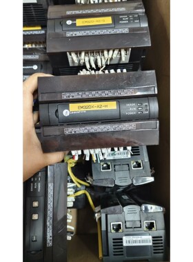 成色漂亮雷赛PLC模块,型号:EM32DX-A2实物拍摄,大
