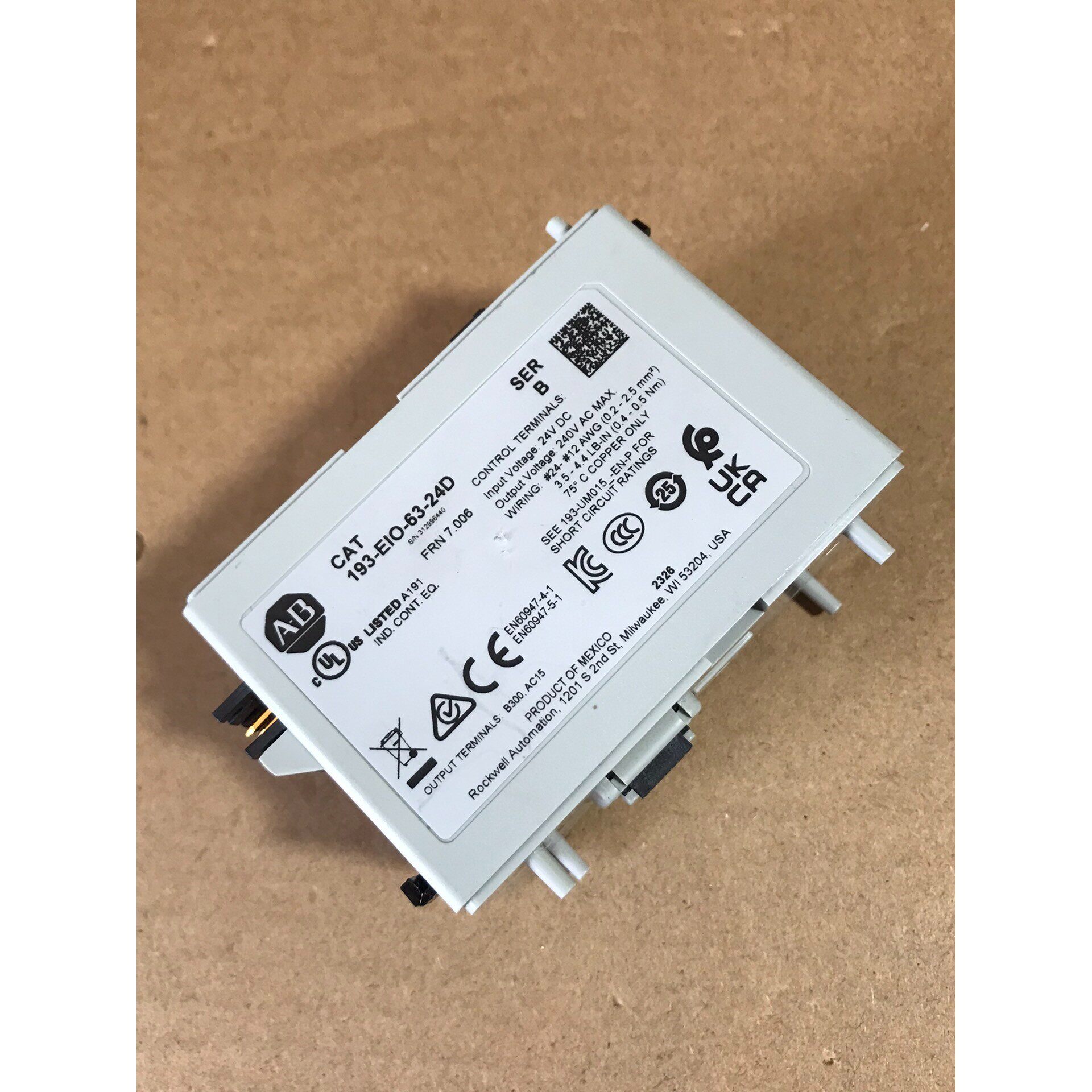 AB罗克韦尔193-EIO-63-24D 新的未使用 年份2