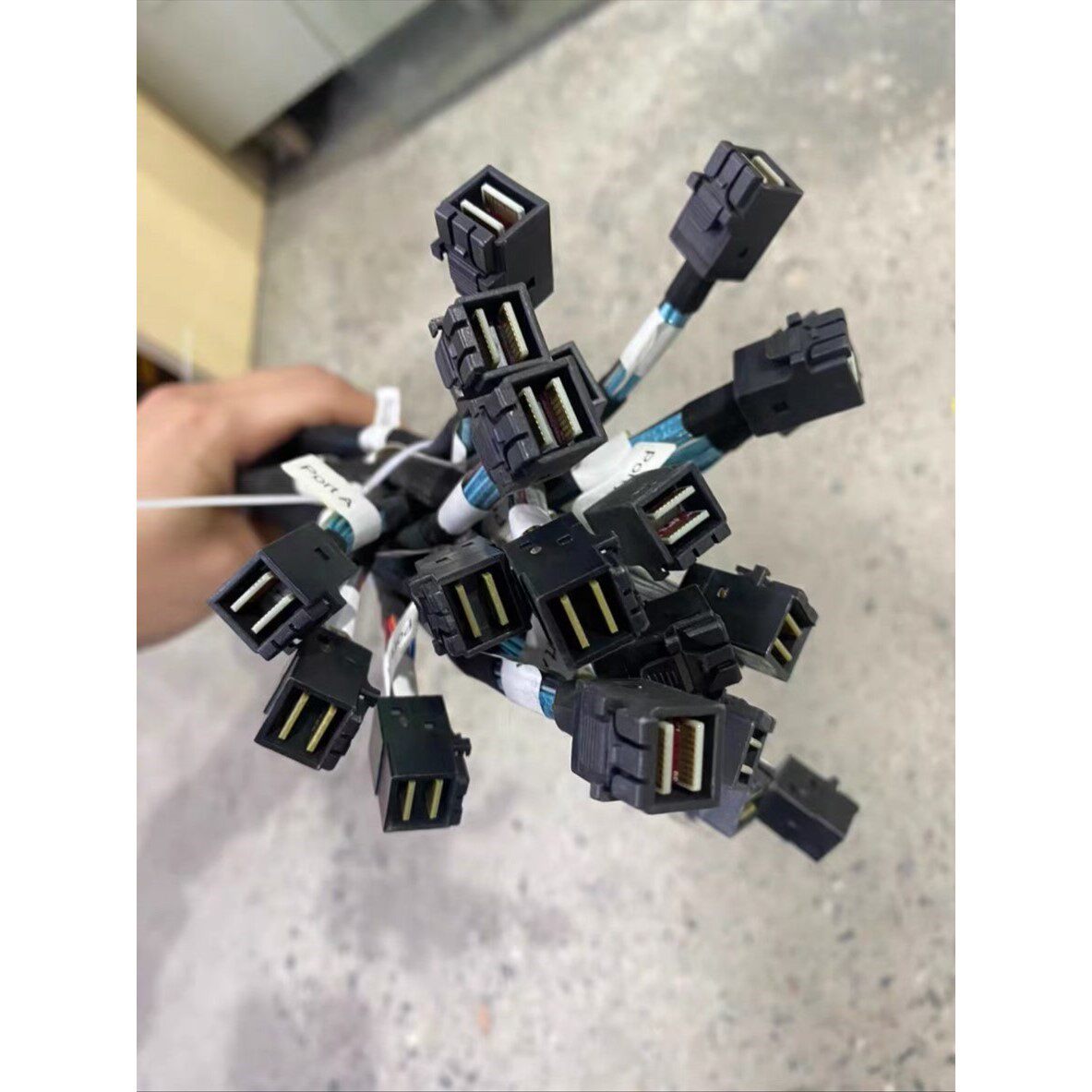 8643直转弯AB线,全新成色原装sas线12g,用于英特尔