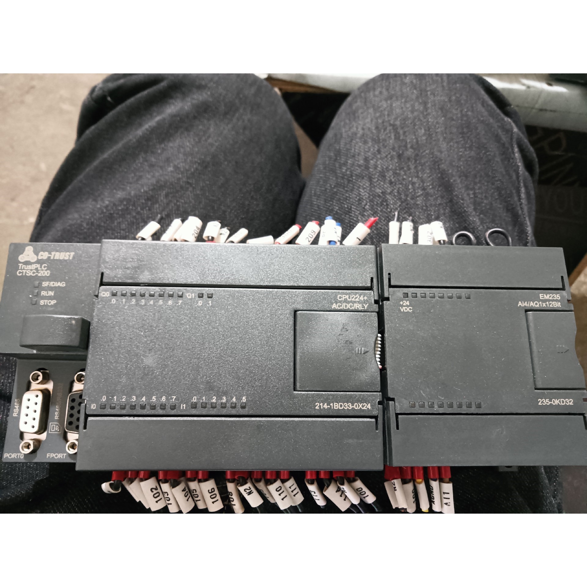 深圳合信PLC,CTSC-200带扩展模块214-1BD33