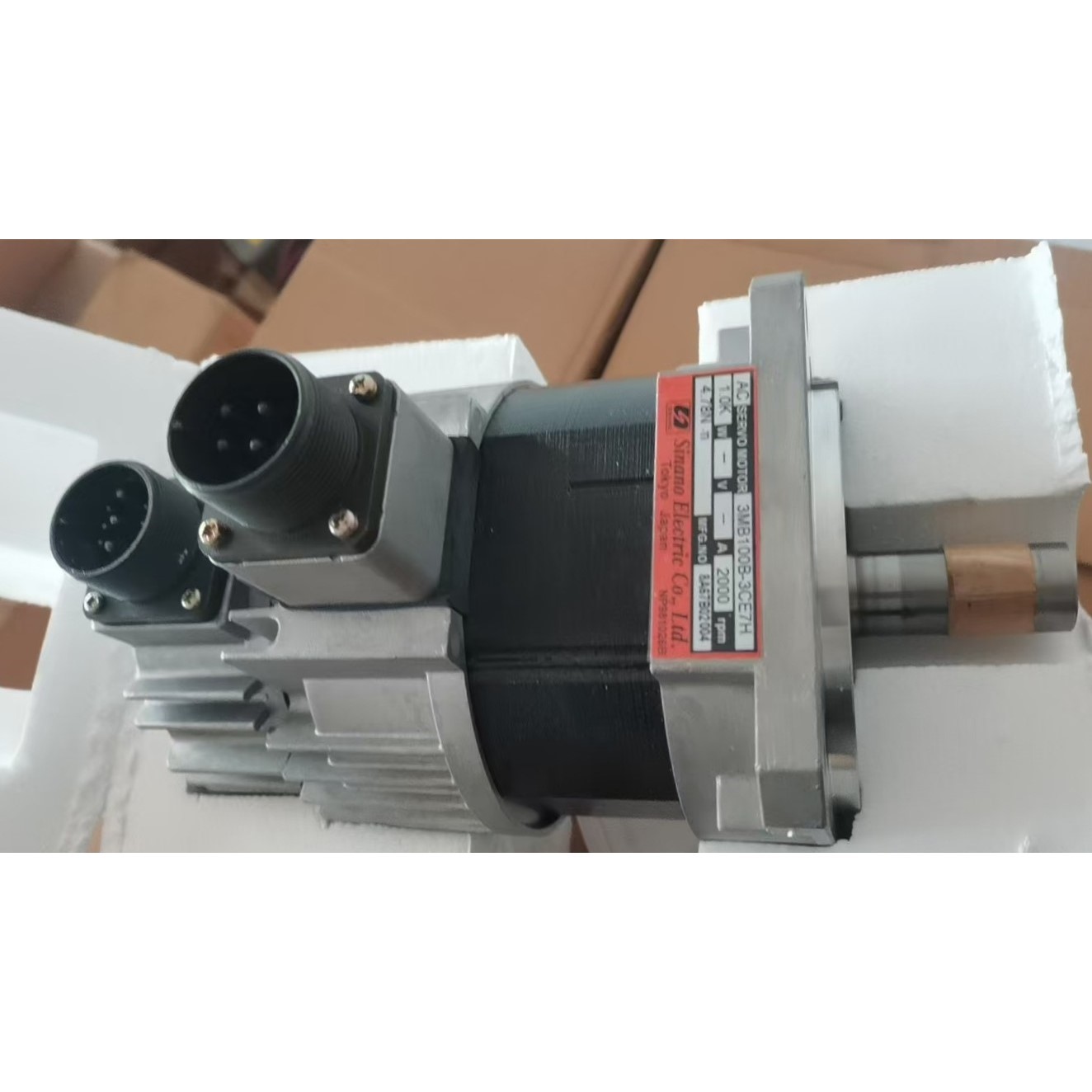 Sinano信浓交流伺服电机3MB100B-3CE7H