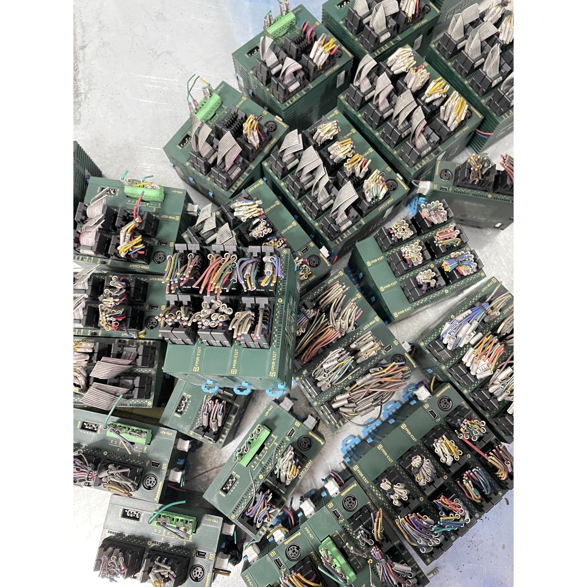 AFP0RE32T PLC 扩展 二手拆机 成色如图功能