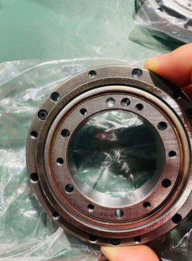 THK轴承,RB57-440148H,两个,未有使用,所见即