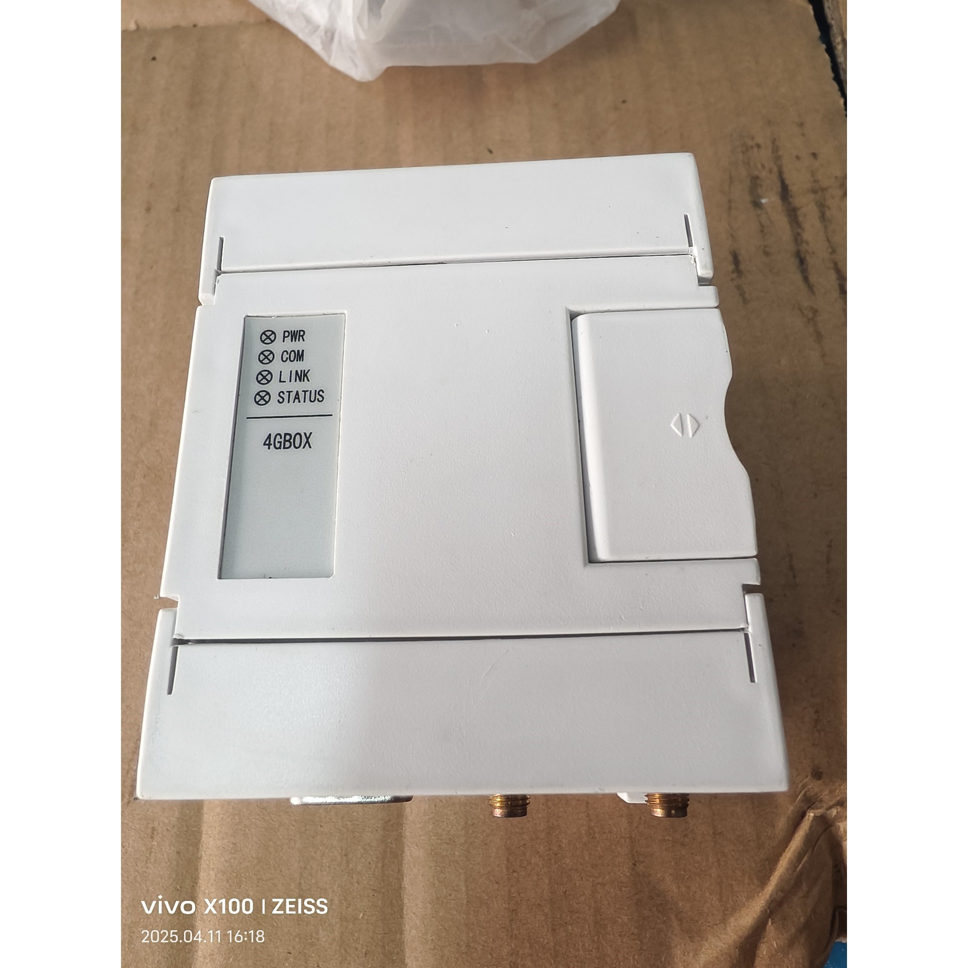 4GBOX   模块,全新未使用,无包装,实物拍摄,功能