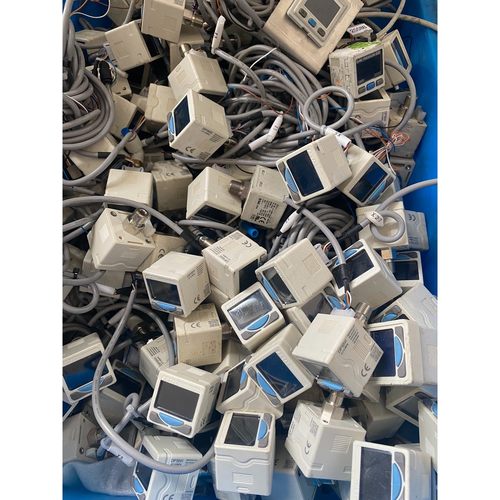 亚德客双杆气缸TN25X70-S,工程余料,全新无包装,8个