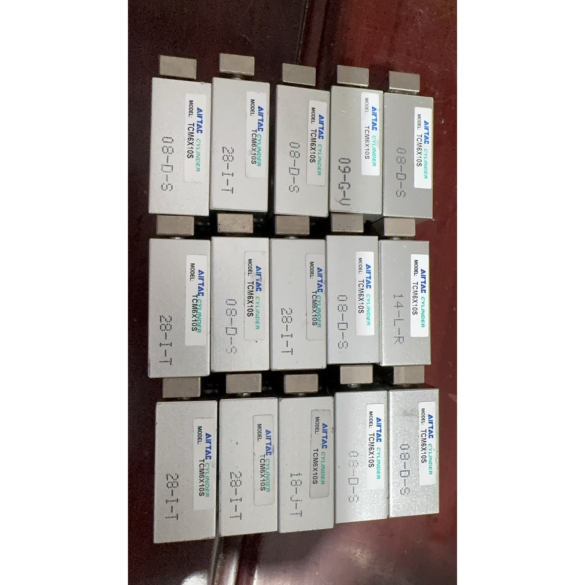 原装正品亚德客三轴气缸TCM6X10S