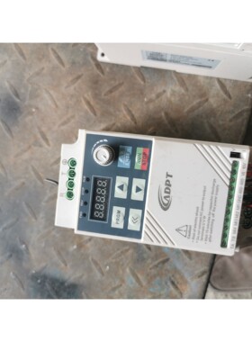 升科变频器sK-100 SK0015G1 1.5Kw 220