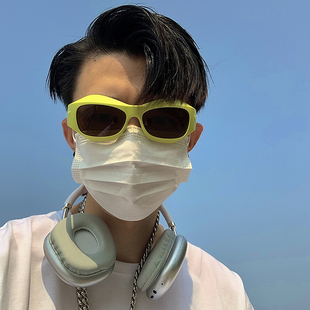 街拍Y2K千禧朋克风太阳镜男ins网红街头辣妹眼镜潮男欧美骑行墨镜