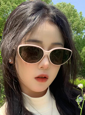 小粉框复古猫眼墨镜女2024新款高级感偏光方圆脸防紫外线太阳眼镜